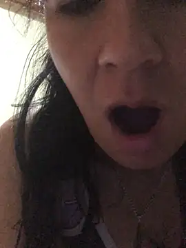 Mariibeella online show from March 2026 06:26:01 PM