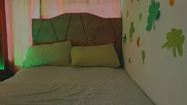 Keyla roberts777  online show from March 2026 12:30:01 PM