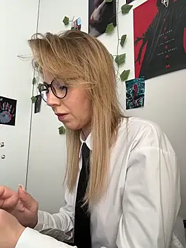 LisaMurr online show from March 2026 10:29:02 AM