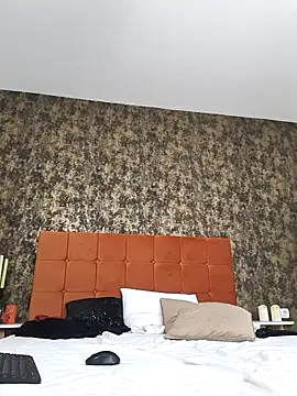 Snapshot of LaireeFelini chatting on March 2026 07:20:02 PM LaireeFelini online show from March 2026 07:20:02 PM