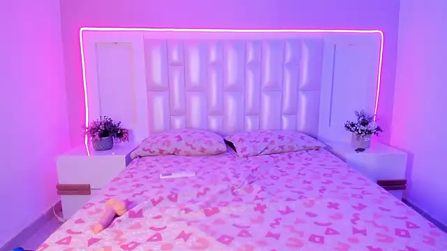 Snapshot of Liia_Collins chatting on February 2026 05:58:01 PM Liia Collins online show from February 2026 05:58:01 PM