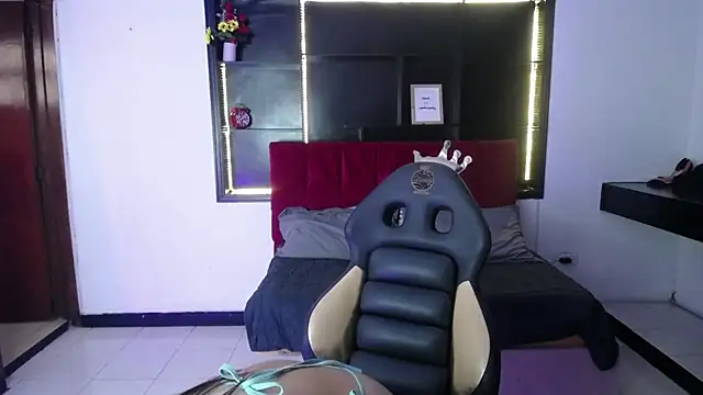 Sweett liia  online show from April 2026 07:47:02 PM