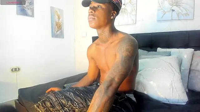 Snapshot of toower_ chatting on February 2026 03:50:01 AM toower online show from February 2026 03:50:01 AM