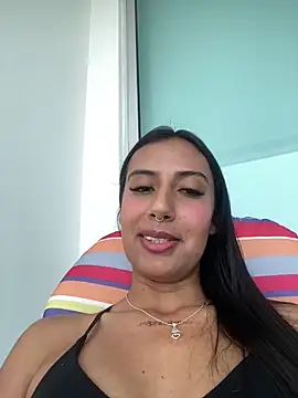 Tifqueen online show from March 2026 05:54:01 PM