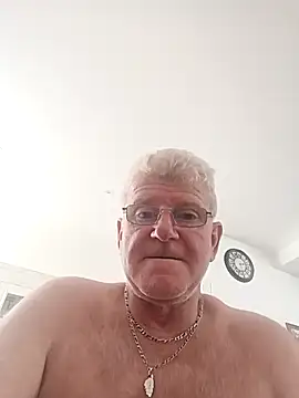 Snapshot of olivbisoumis chatting on February 2026 01:29:01 PM olivbisoumis online show from February 2026 01:29:01 PM