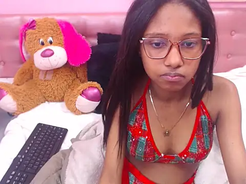 cutedoll4u online show from March 2026 01:35:02 PM