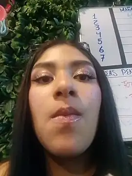 Snapshot of KaileeRoss chatting on February 2026 08:09:01 PM KaileeRoss online show from February 2026 08:09:01 PM