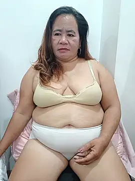 Snapshot of mature_l0ve43 chatting on June 2026 01:22:01 AM mature l0ve43 online show from June 2026 01:22:01 AM