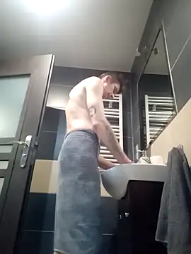 DlaNiej online show from February 2026 06:16:01 PM