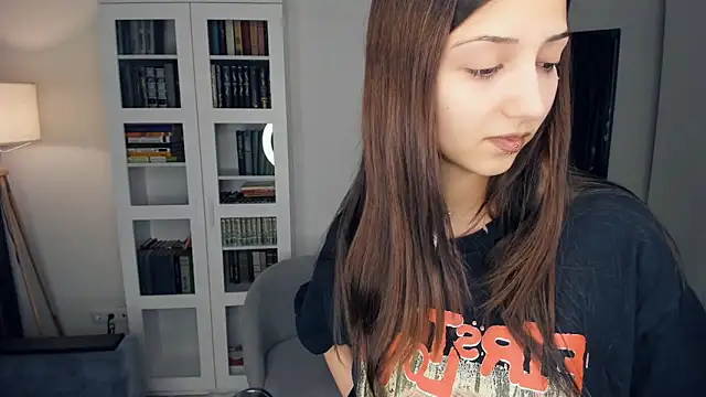 littleevilon online show from February 2026 08:57:02 AM