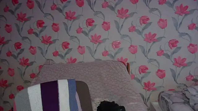 DorathyScaggs online show from April 2026 02:31:01 PM