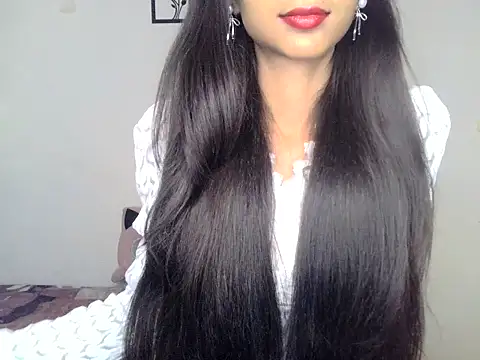 Snapshot of SIKSHA_SINGH chatting on May 2026 06:46:02 PM SIKSHA SINGH online show from May 2026 06:46:02 PM