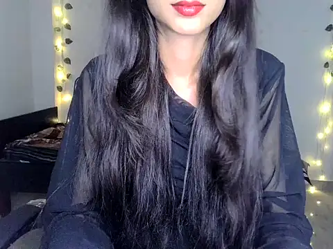 Snapshot of SIKSHA_SINGH chatting on June 2026 11:04:02 AM SIKSHA SINGH online show from June 2026 11:04:02 AM