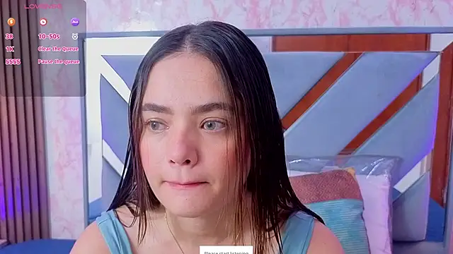 Snapshot of LittleeSara18 chatting on May 2026 11:06:01 AM LittleeSara18 online show from May 2026 11:06:01 AM