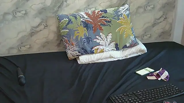 CaramelHotGirl online show from March 2026 07:04:02 AM