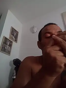 Snapshot of morenitoymorena chatting on June 2026 01:14:01 PM morenitoymorena online show from June 2026 01:14:01 PM