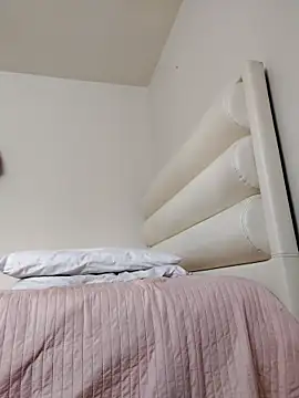 Snapshot of kimvega_ chatting on March 2026 05:01:02 PM kimvega online show from March 2026 05:01:02 PM