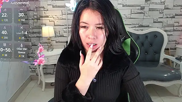 Snapshot of Kylia_a chatting on June 2026 08:11:02 PM Kylia a online show from June 2026 08:11:02 PM