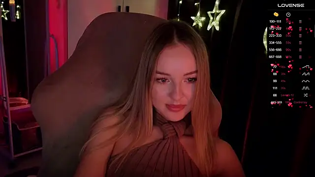 Snapshot of Nestyzz chatting on March 2026 03:12:01 AM Nestyzz online show from March 2026 03:12:01 AM