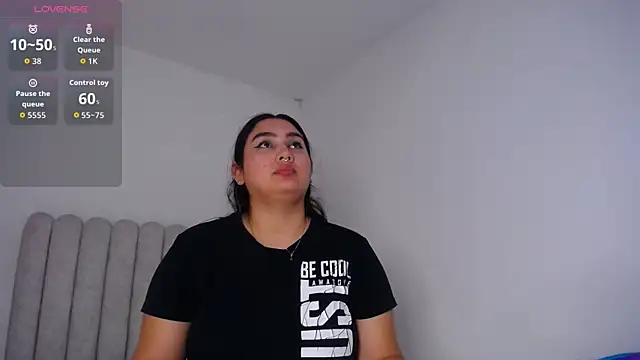 MiaFoox   online show from March 2026 09:18:02 PM