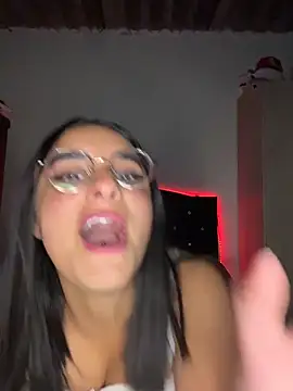 Snapshot of Paulha__miller chatting on March 2026 01:55:02 AM Paulha miller online show from March 2026 01:55:02 AM