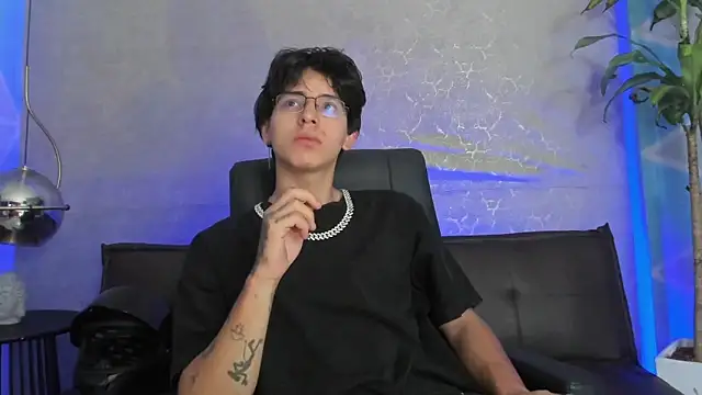 Snapshot of Angel_scott2 chatting on February 2026 11:20:01 AM Angel scott2 online show from February 2026 11:20:01 AM