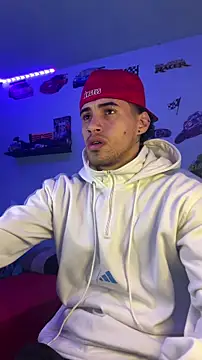 Snapshot of TOMAS_CONOR chatting on February 2026 01:14:02 AM TOMAS CONOR online show from February 2026 01:14:02 AM