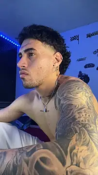 Snapshot of TOMAS_CONOR chatting on February 2026 12:20:02 AM TOMAS CONOR online show from February 2026 12:20:02 AM