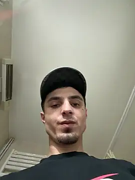 Carles1510 online show from March 2026 01:48:02 PM