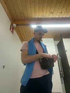 Carles1510 online show from April 2026 04:11:02 PM