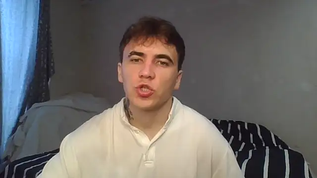 Snapshot of Denis_sport chatting on May 2026 05:24:01 AM Denis sport online show from May 2026 05:24:01 AM