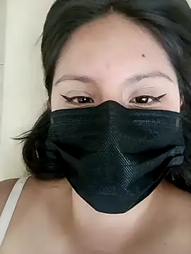 Rosyshadow online show from March 2026 10:43:01 PM