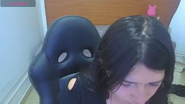 mila t  online show from February 2026 08:51:01 PM