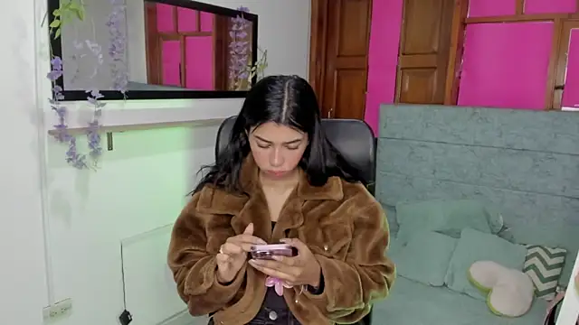 Snapshot of Aysha_winxs chatting on May 2026 03:02:01 AM Aysha winxs online show from May 2026 03:02:01 AM