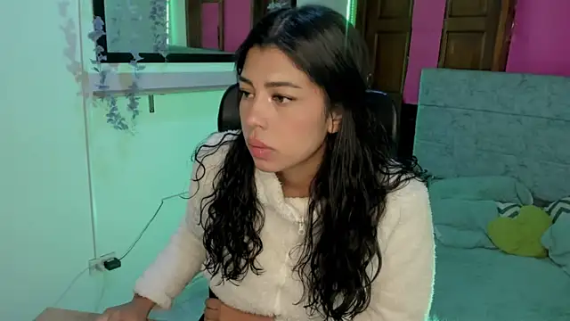 Snapshot of Aysha_winxs chatting on May 2026 03:11:02 AM Aysha winxs online show from May 2026 03:11:02 AM