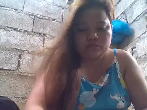 Snapshot of sweetlyn31 chatting on July 2026 05:27:02 AM sweetlyn31 online show from July 2026 05:27:02 AM