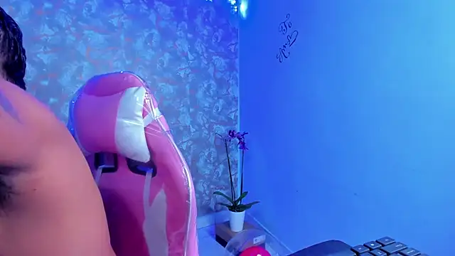 Snapshot of edgarsexxx chatting on February 2026 05:29:01 AM edgarsexxx online show from February 2026 05:29:01 AM