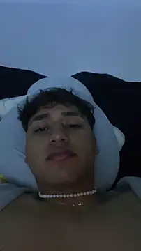 Alejandroml2 online show from April 2026 07:57:01 AM