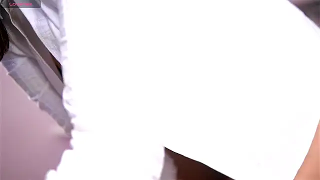 Snapshot of Playful_Issa chatting on March 2026 07:15:01 AM Playful Issa online show from March 2026 07:15:01 AM