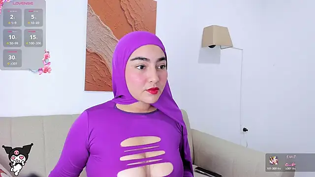 Malika Noor online show from May 2026 03:20:01 PM