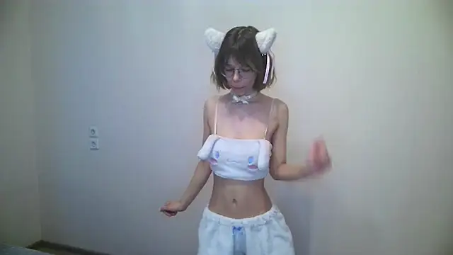 Snapshot of Kate_Mooss chatting on March 2026 01:29:02 PM Kate Mooss online show from March 2026 01:29:02 PM