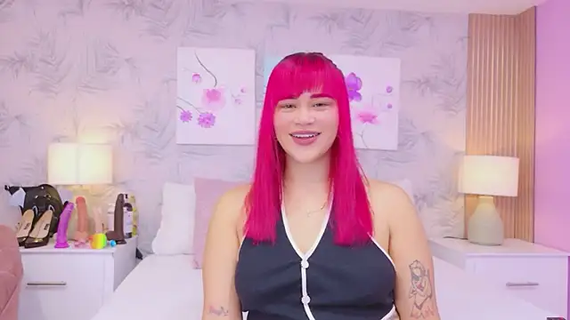 Snapshot of CherryTayloor chatting on May 2026 03:47:02 AM CherryTayloor online show from May 2026 03:47:02 AM