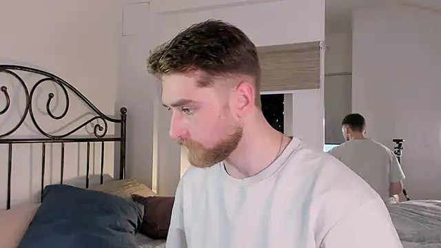 Dexter Raze online show from April 2026 06:51:02 AM