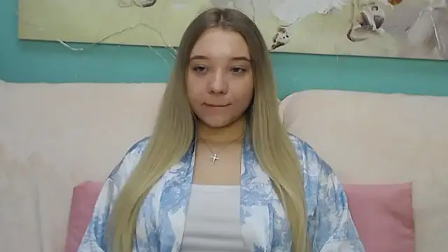 MilanaSiia online show from April 2026 04:37:01 AM