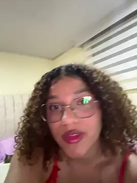 Snapshot of KendyLove_ chatting on July 2026 08:18:02 AM KendyLove online show from July 2026 08:18:02 AM