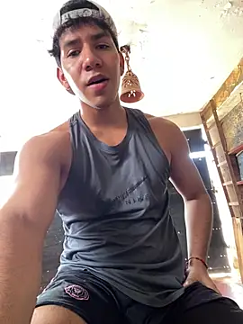 Alejandrososas online show from July 2026 05:50:01 PM