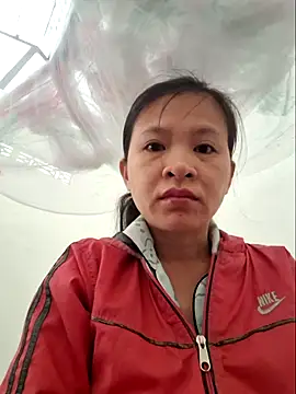 kieuqueen92 online show from February 2026 12:45:02 AM