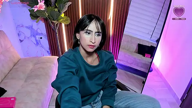 Antonella Moretti  online show from April 2026 02:16:02 AM