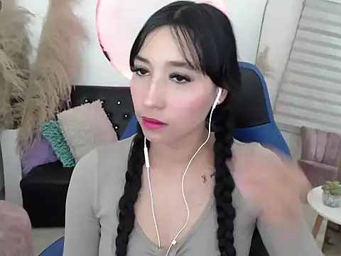 ivvoncute online show from April 2026 03:54:02 AM