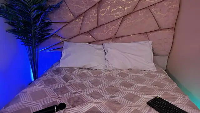 yayis Betancur online show from March 2026 03:55:01 AM